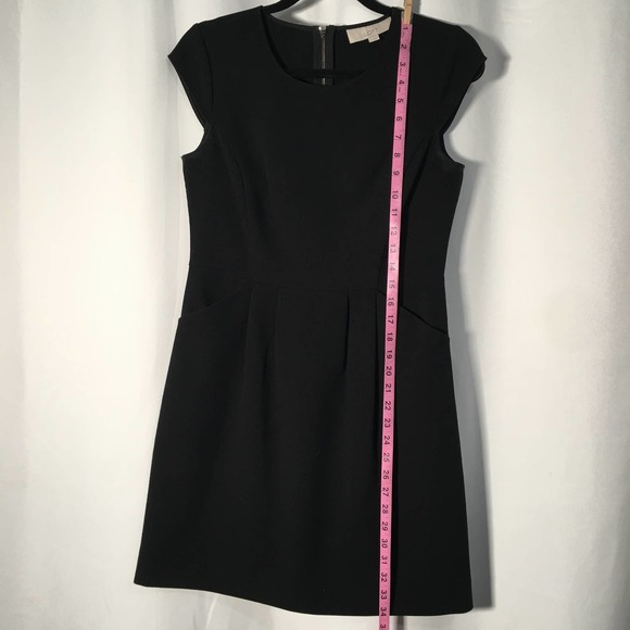 Loft Black Scoop Neck Cap Sleeve Sheath Dress With Pockets Size 4 - Picture 6 of 11